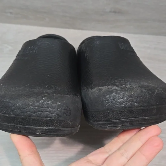Birkenstock Women Black Clogs Outdoor Shoes Sz W9 M7 - Picture 4 of 12